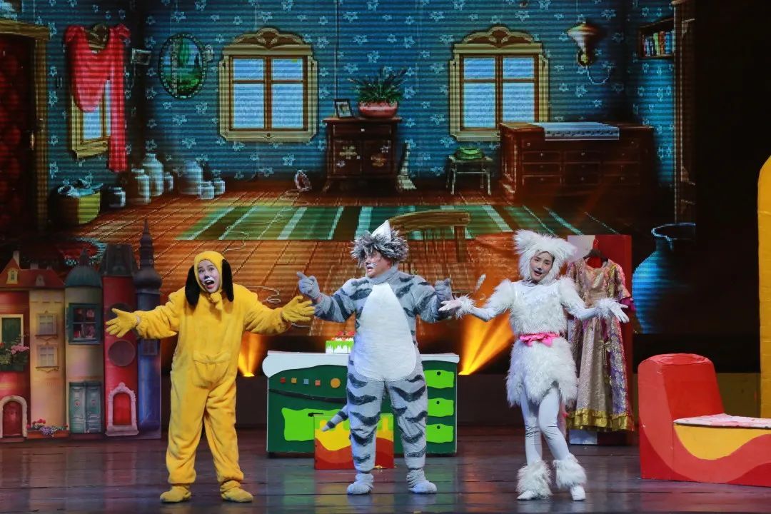 青島市歌舞劇院 青島市歌舞劇院