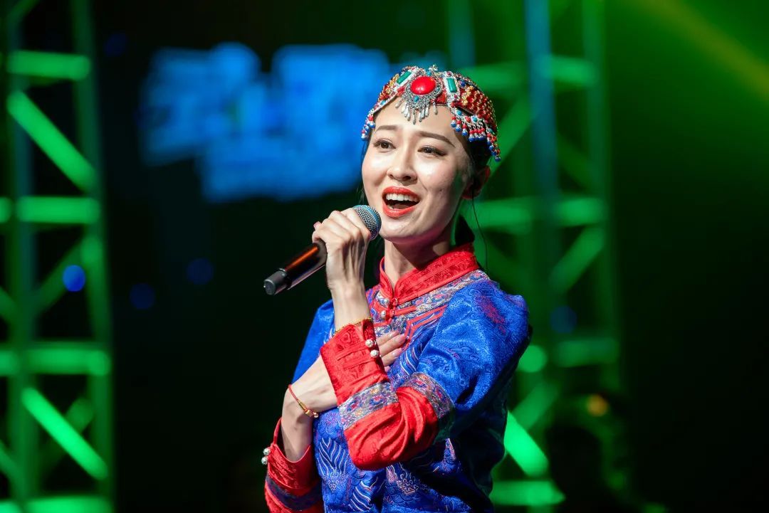 青島市歌舞劇院 青島市歌舞劇院