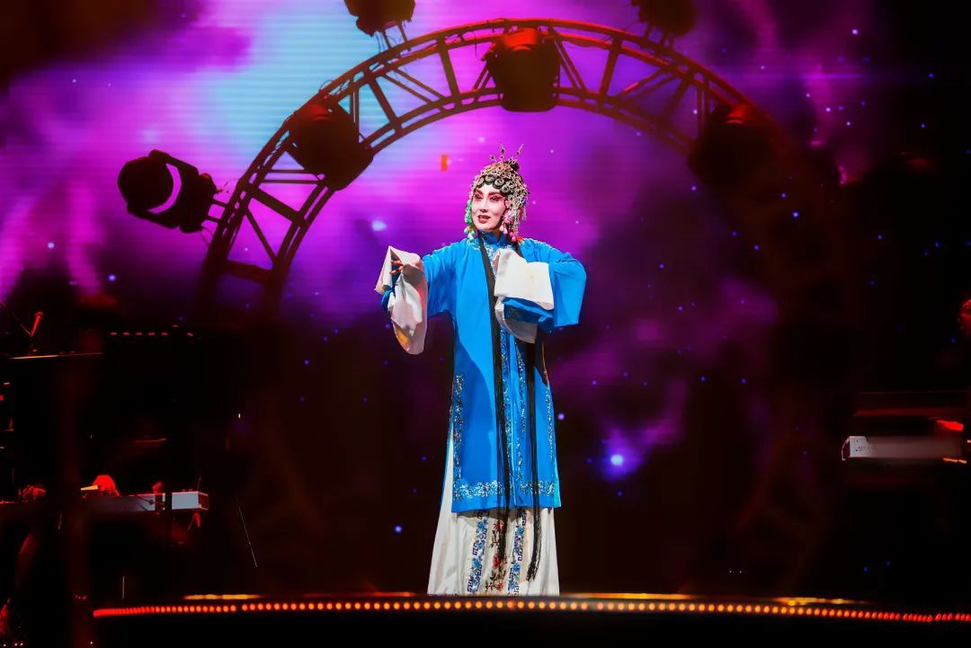 青島市歌舞劇院 青島市歌舞劇院