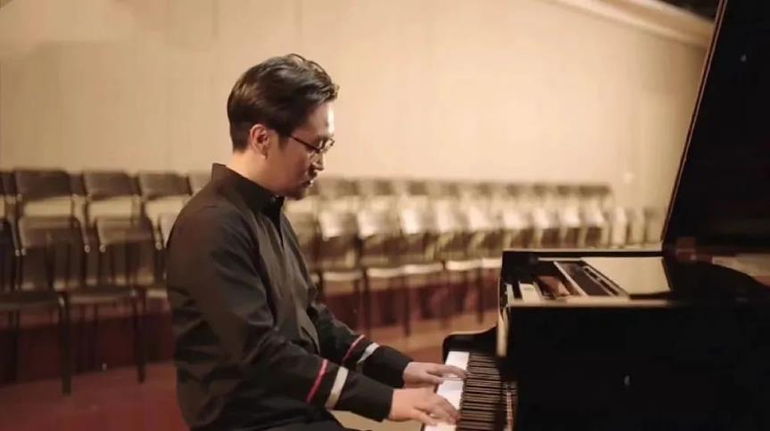 青島市歌舞劇院 青島市歌舞劇院