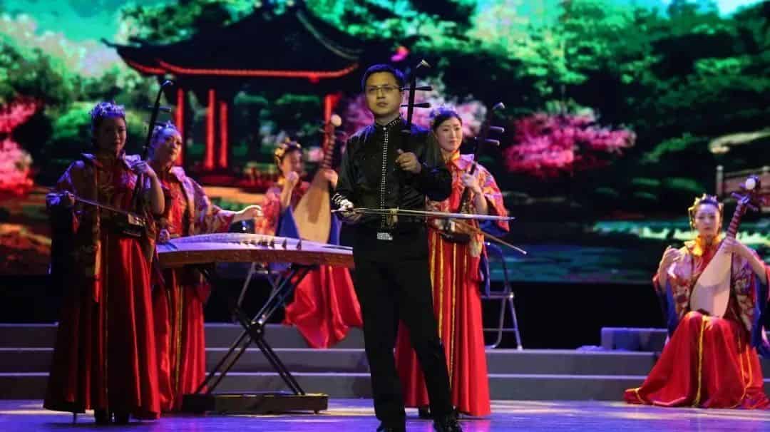 青島市歌舞劇院 青島市歌舞劇院