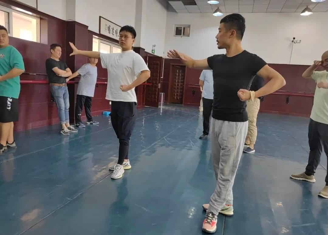 青島市歌舞劇院 青島市歌舞劇院