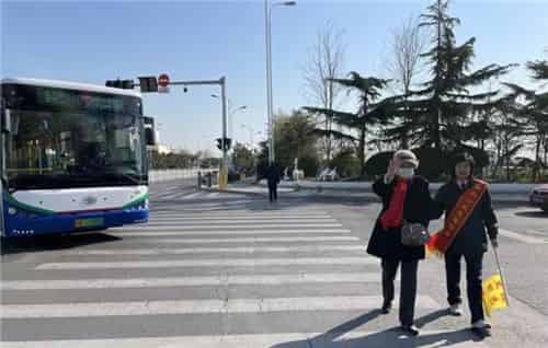 青島市歌舞劇院 青島市歌舞劇院