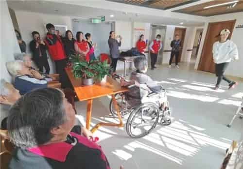 青島市歌舞劇院 青島市歌舞劇院