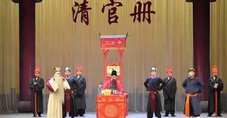 青島市歌舞劇院 青島市歌舞劇院