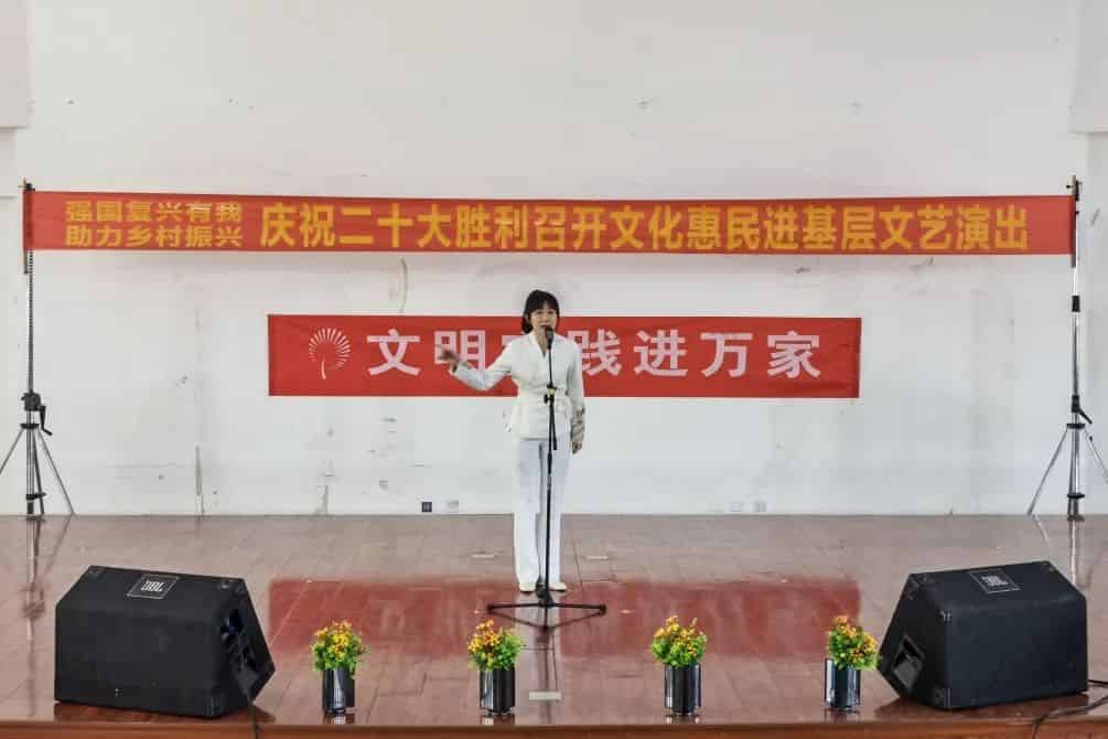 青島市歌舞劇院 青島市歌舞劇院