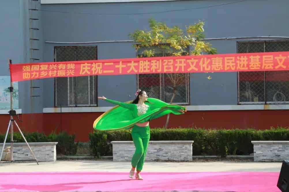 青島市歌舞劇院 青島市歌舞劇院