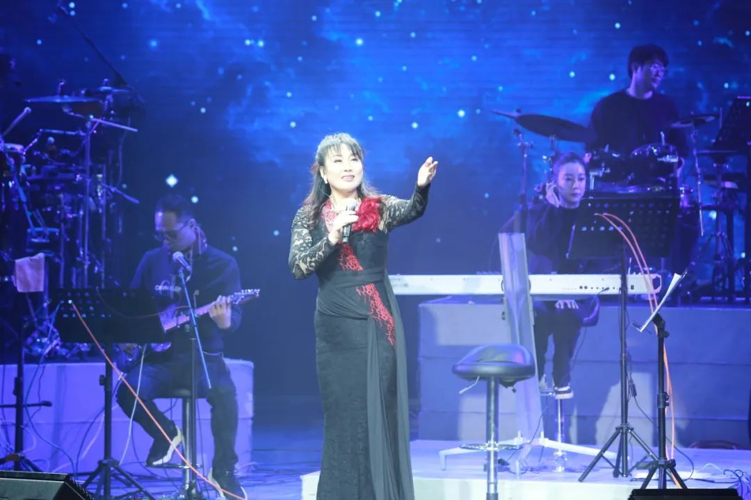 青島市歌舞劇院 圖片