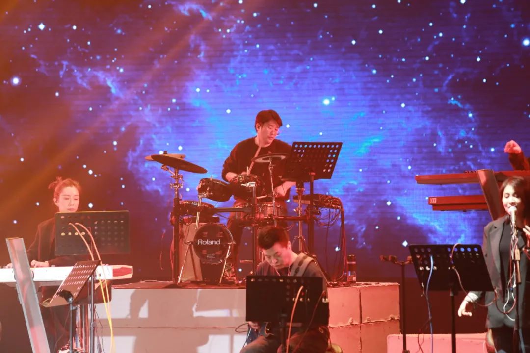 青島市歌舞劇院 圖片