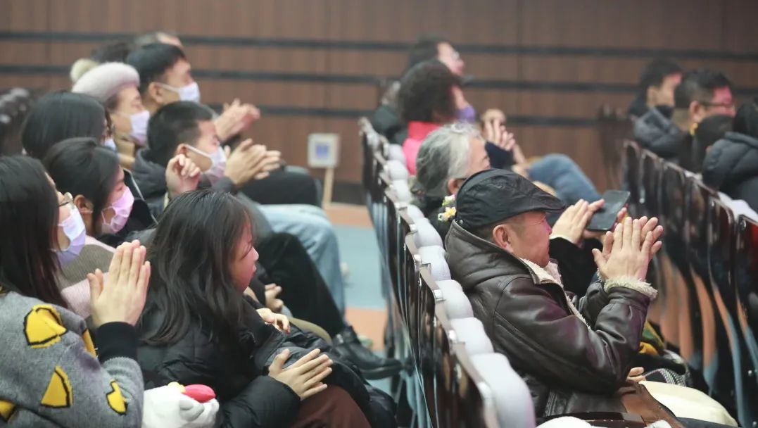 青島市歌舞劇院 圖片