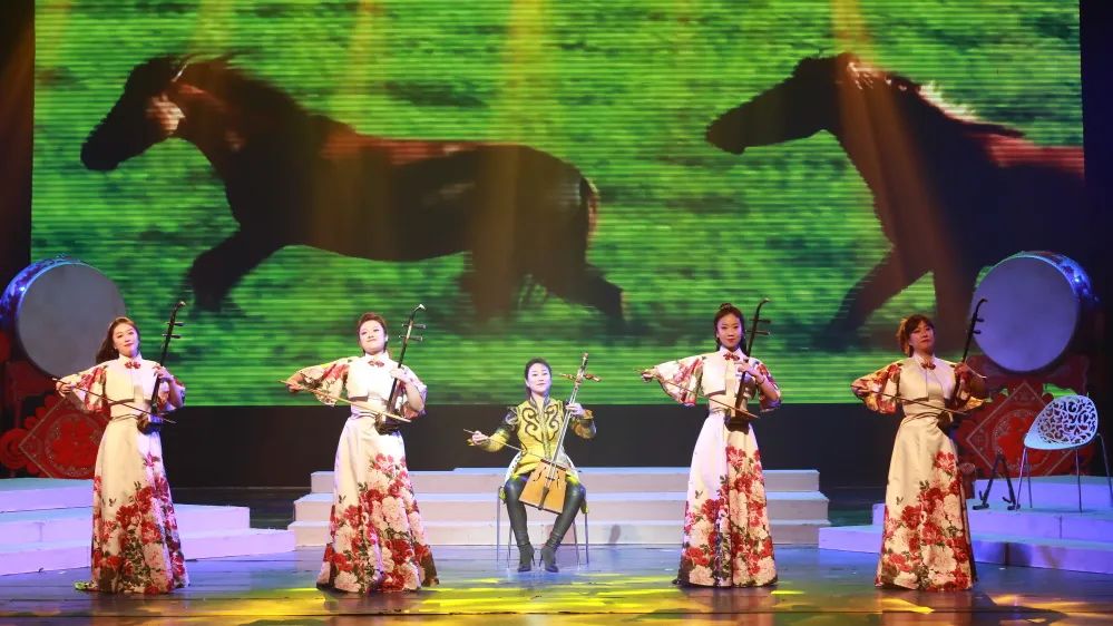 青島市歌舞劇院 圖片