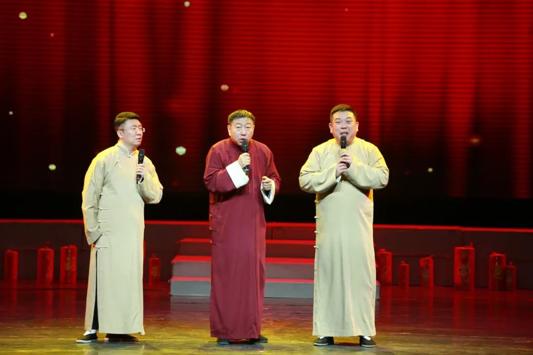 青島市歌舞劇院 圖片