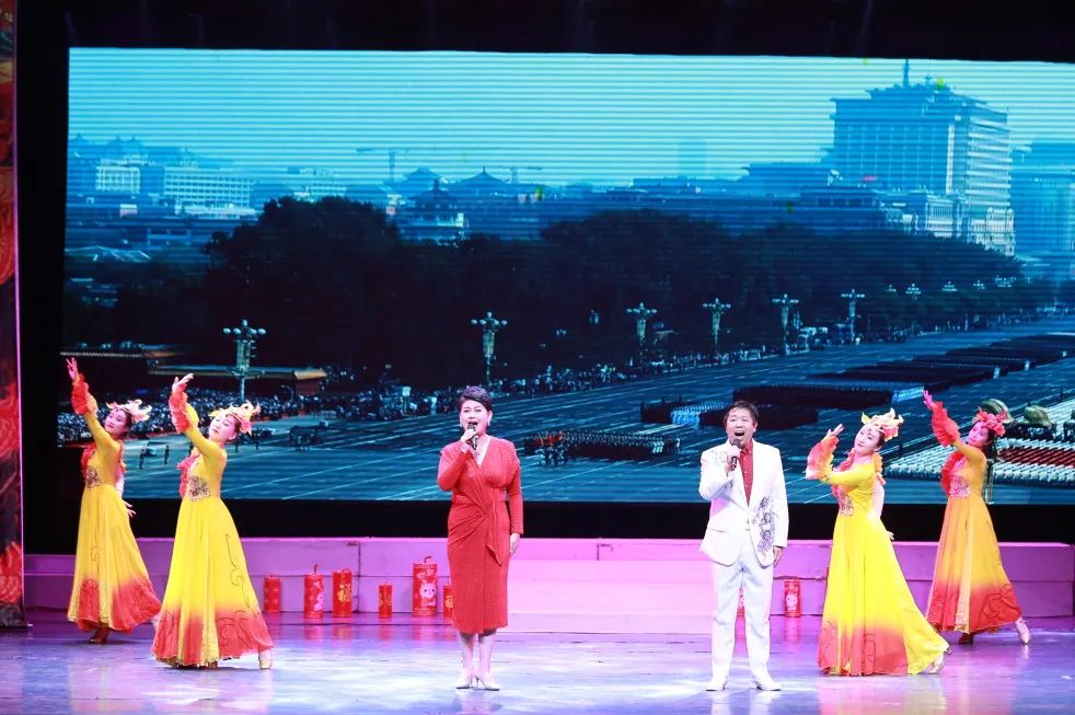 青島市歌舞劇院 圖片