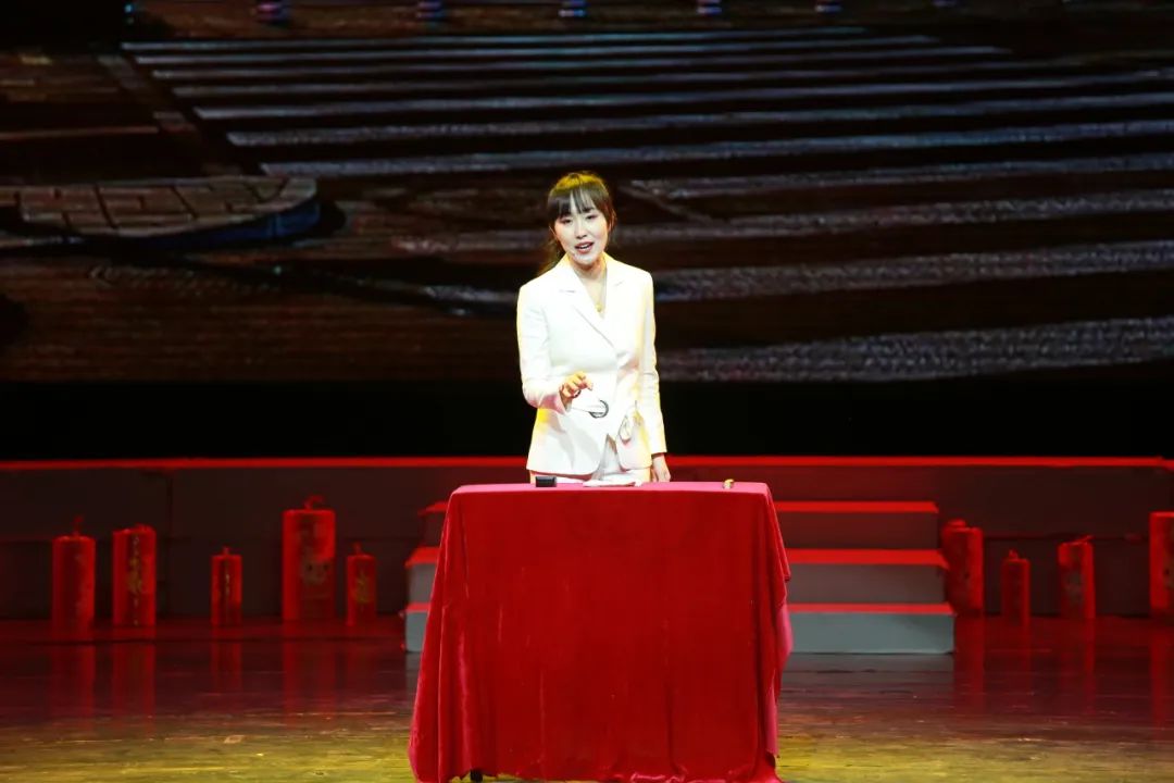 青島市歌舞劇院 圖片