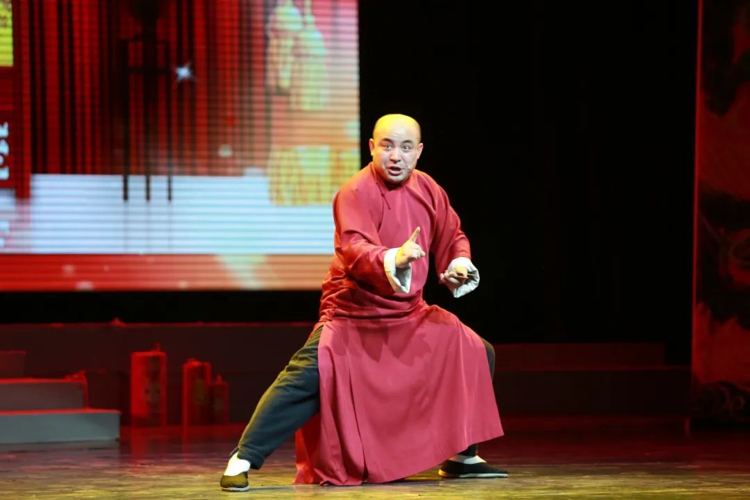 青島市歌舞劇院 圖片