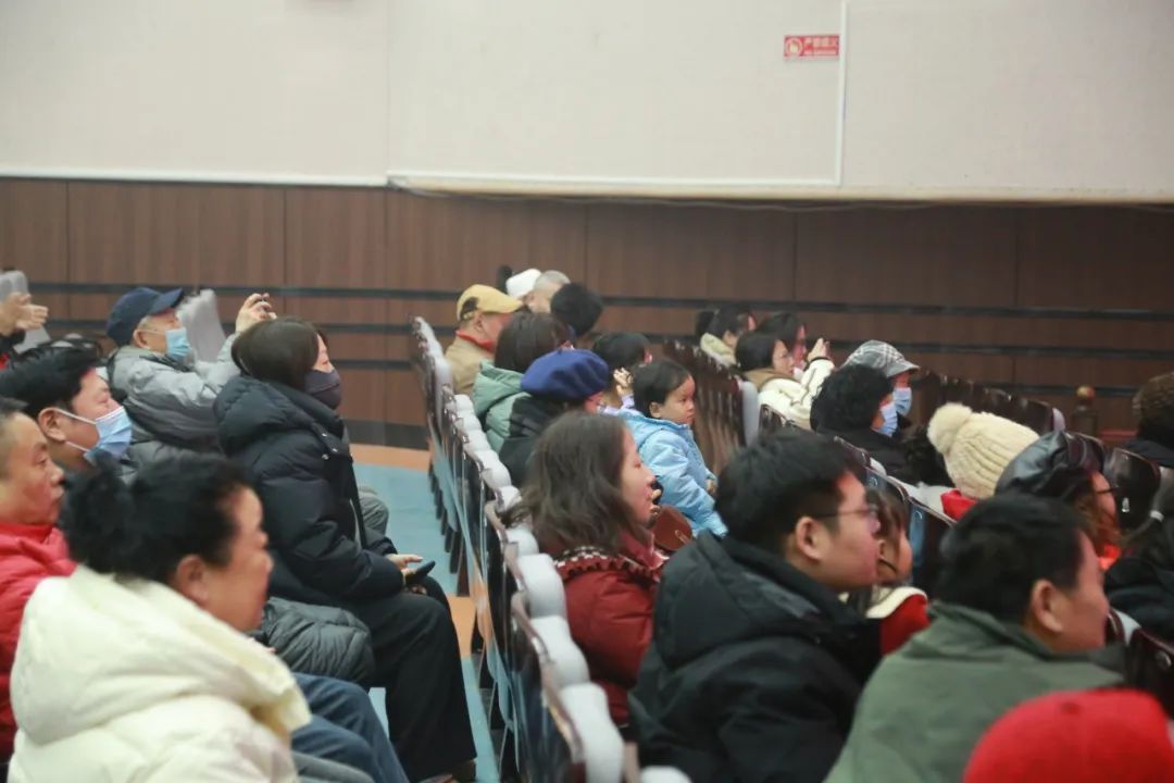 青島市歌舞劇院 青島市歌舞劇院