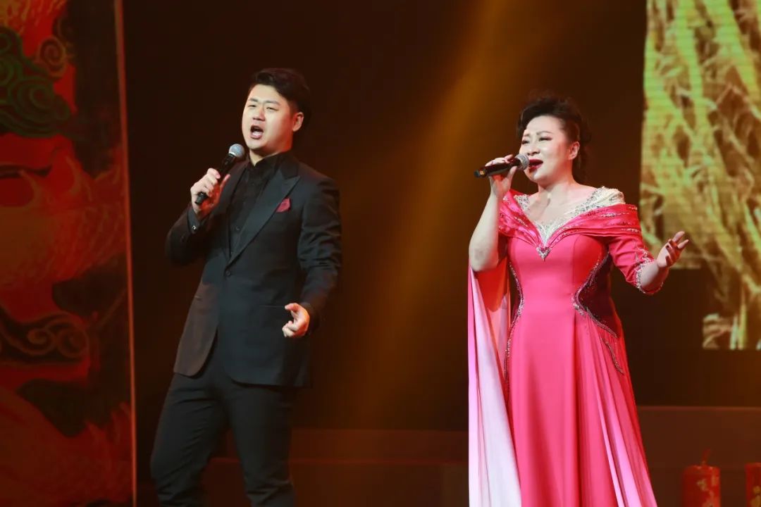 青島市歌舞劇院 青島市歌舞劇院