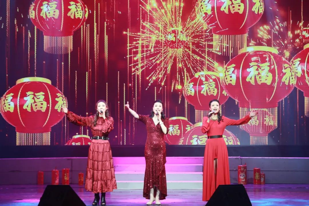 青島市歌舞劇院 青島市歌舞劇院