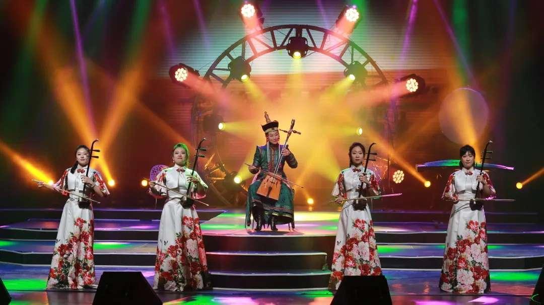 青島市歌舞劇院 青島市歌舞劇院