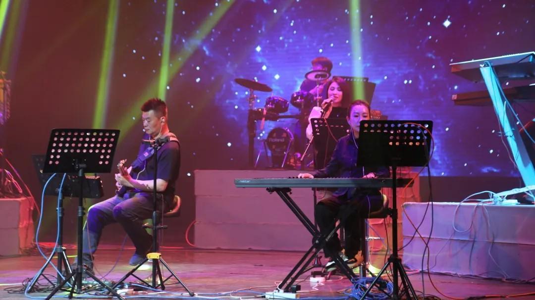 青島市歌舞劇院 青島市歌舞劇院