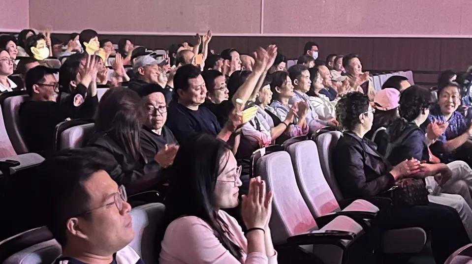 青島市歌舞劇院 青島市歌舞劇院