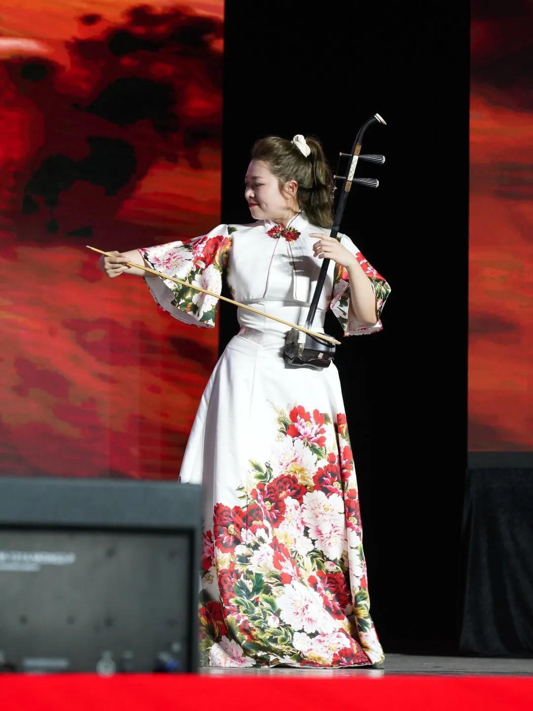 青島市歌舞劇院 青島市歌舞劇院