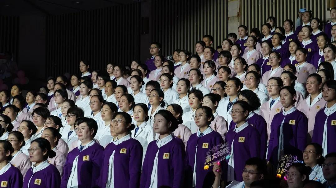 青島市歌舞劇院 青島市歌舞劇院