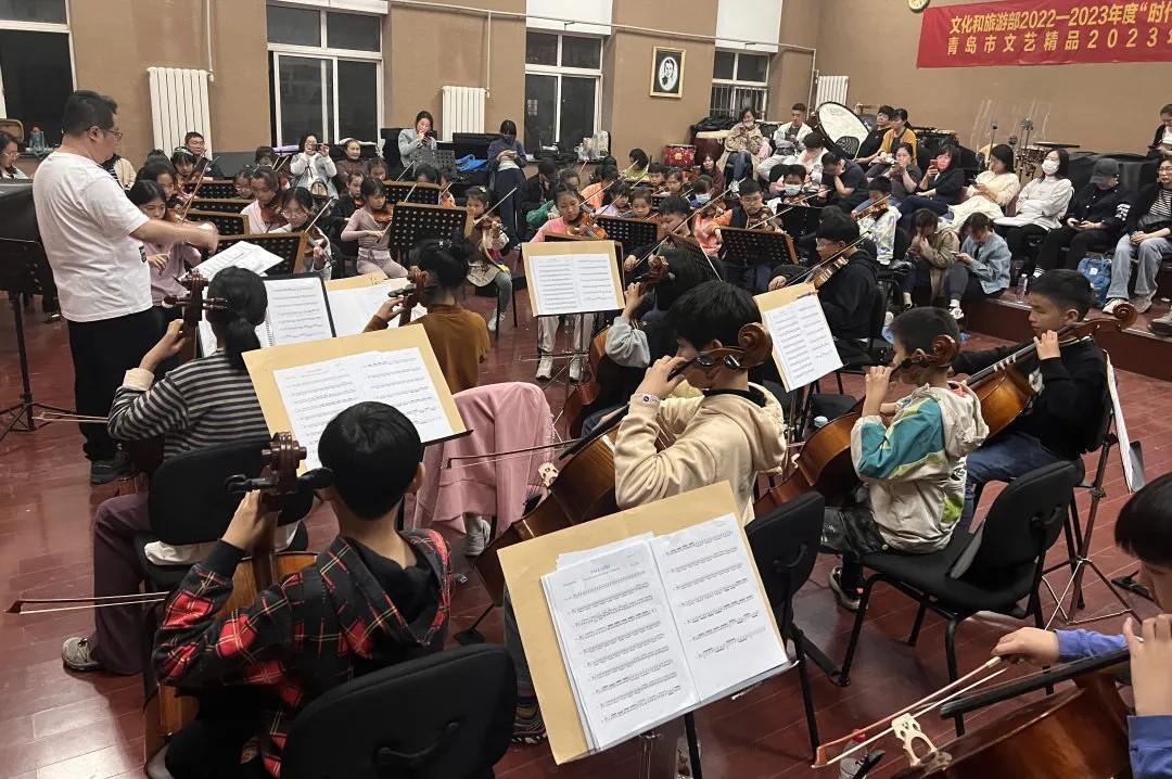 青島市歌舞劇院 青島市歌舞劇院