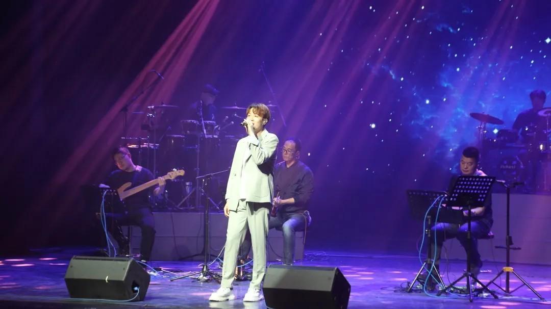 青島市歌舞劇院 青島市歌舞劇院