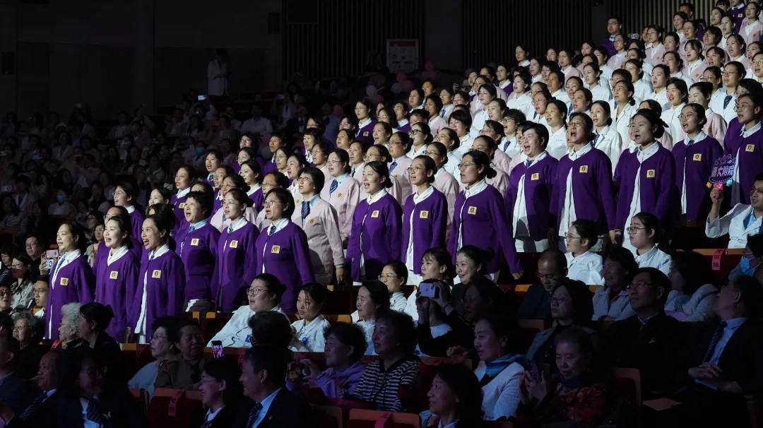 青島市歌舞劇院 青島市歌舞劇院