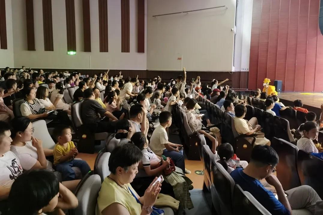 青島市歌舞劇院 青島市歌舞劇院