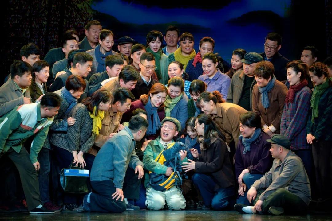 青島市歌舞劇院 青島市歌舞劇院