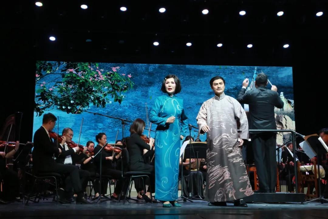 青島市歌舞劇院 青島市歌舞劇院