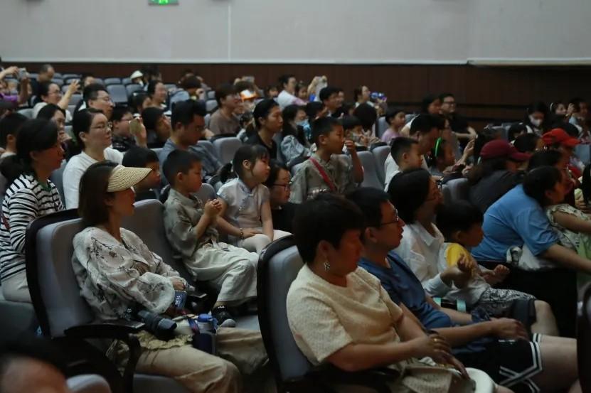 青島市歌舞劇院 青島市歌舞劇院