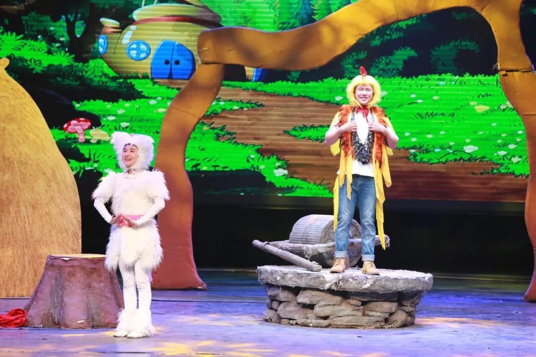 青島市歌舞劇院 青島市歌舞劇院