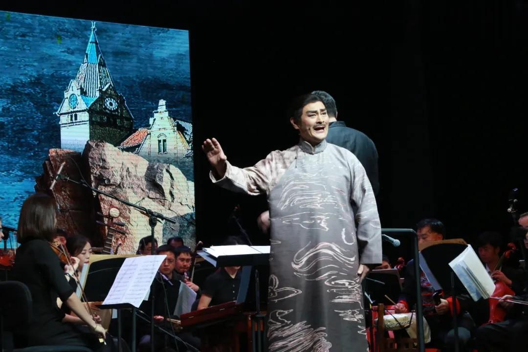 青島市歌舞劇院 青島市歌舞劇院