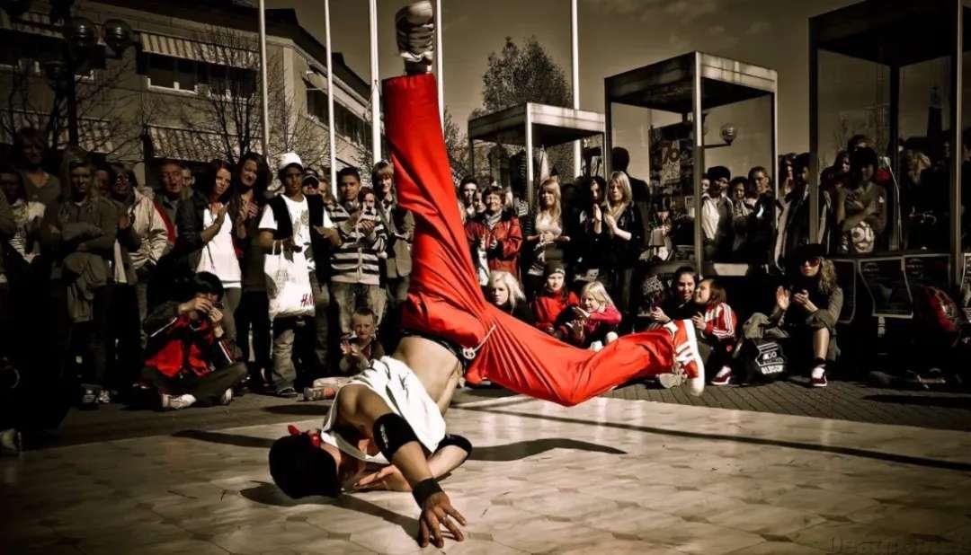 青島市歌舞劇院 青島市歌舞劇院