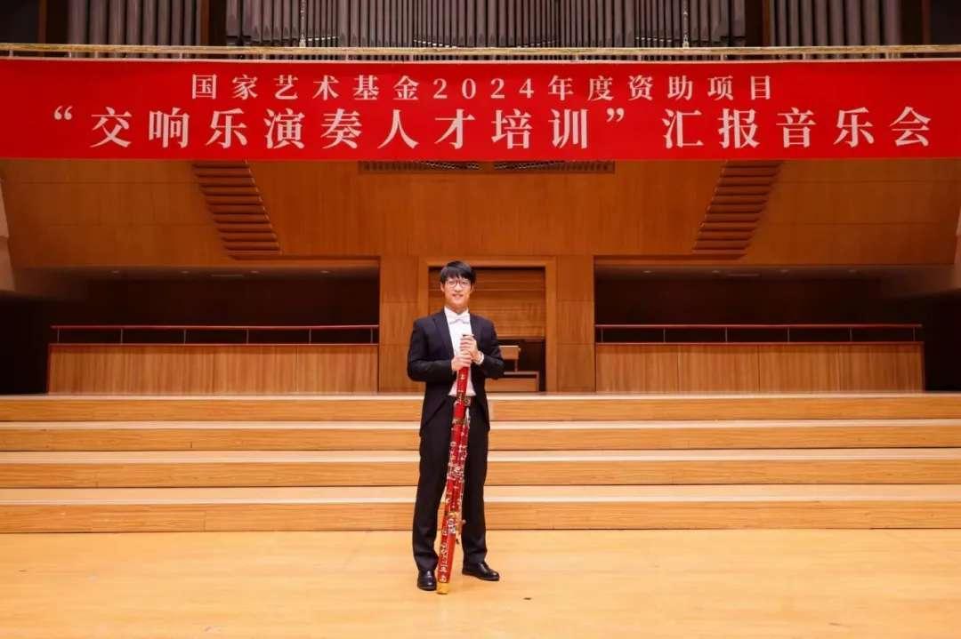 青島市歌舞劇院 青島市歌舞劇院