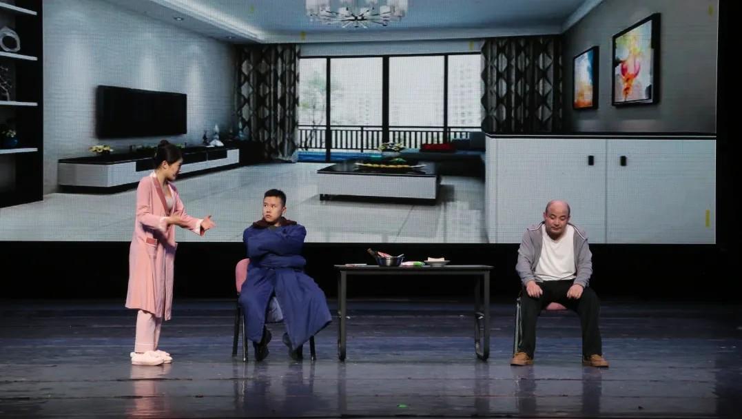 青島市歌舞劇院 青島市歌舞劇院