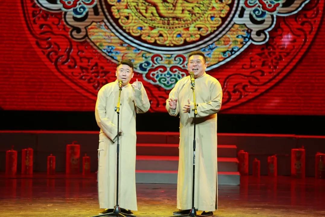 青島市歌舞劇院 青島市歌舞劇院