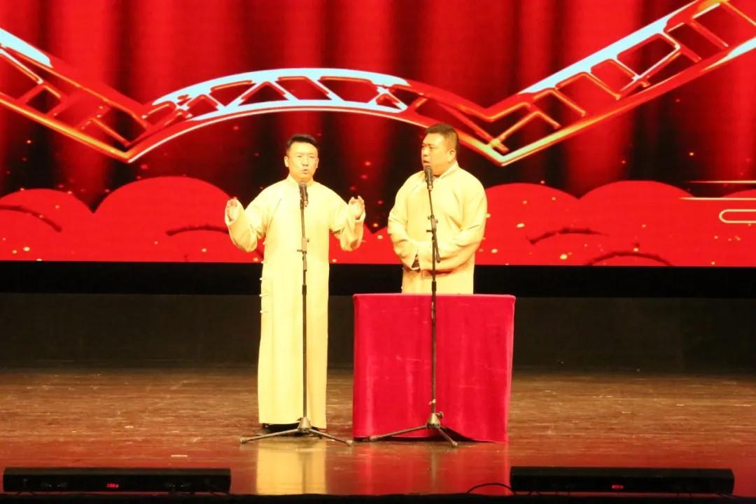 青島市歌舞劇院 青島市歌舞劇院