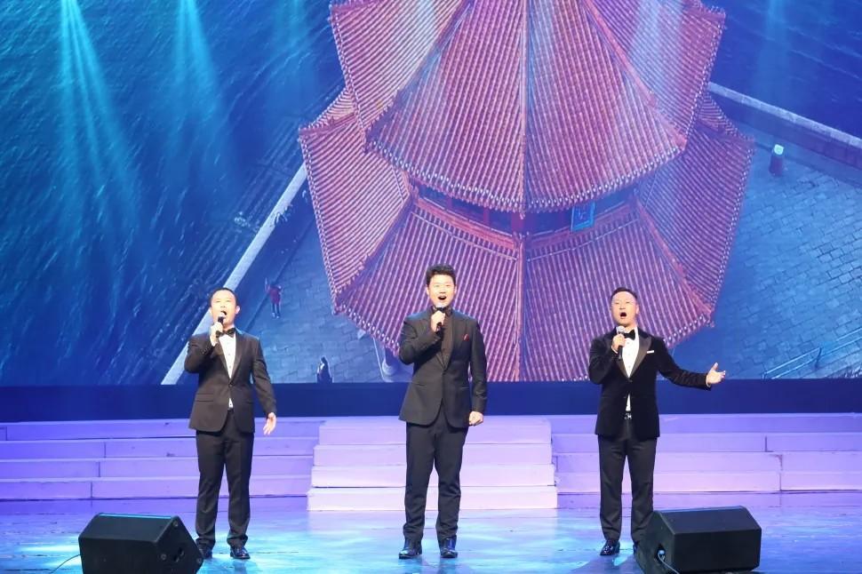 青島市歌舞劇院 青島市歌舞劇院