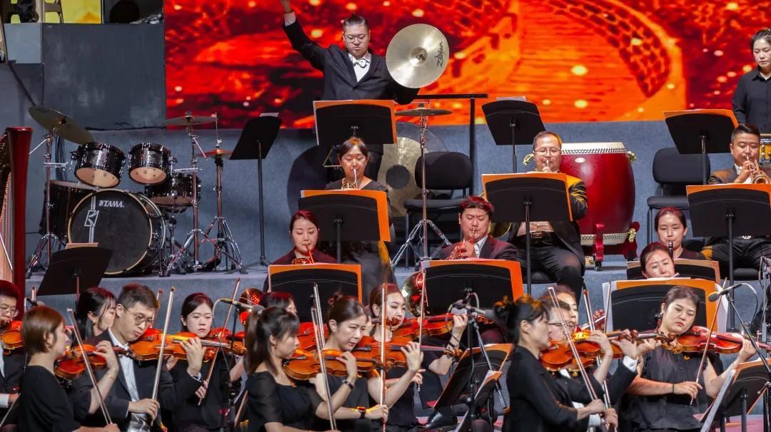 青島市歌舞劇院 青島市歌舞劇院