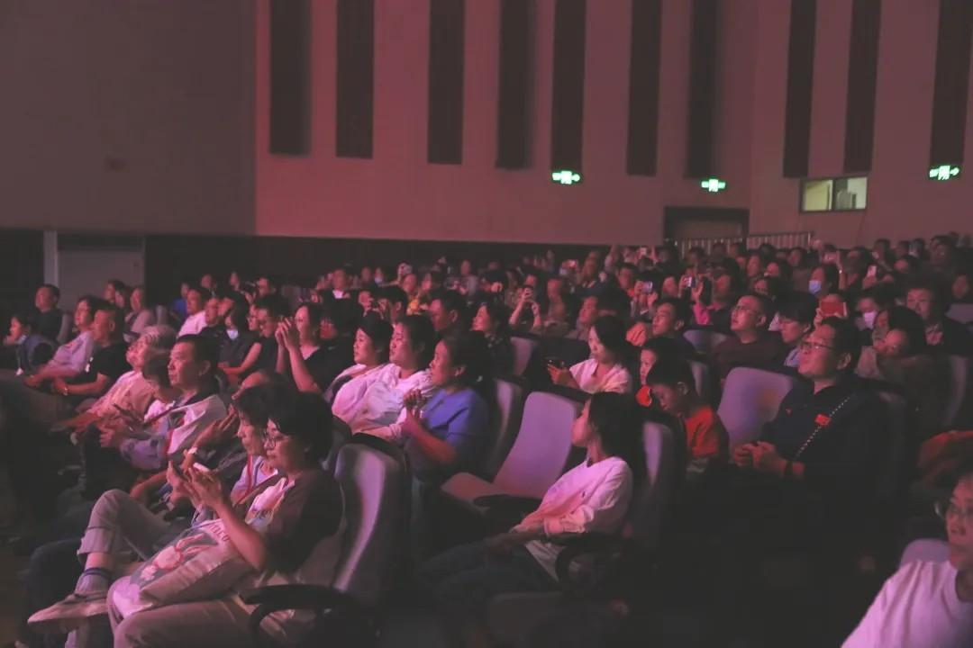 青島市歌舞劇院 青島市歌舞劇院