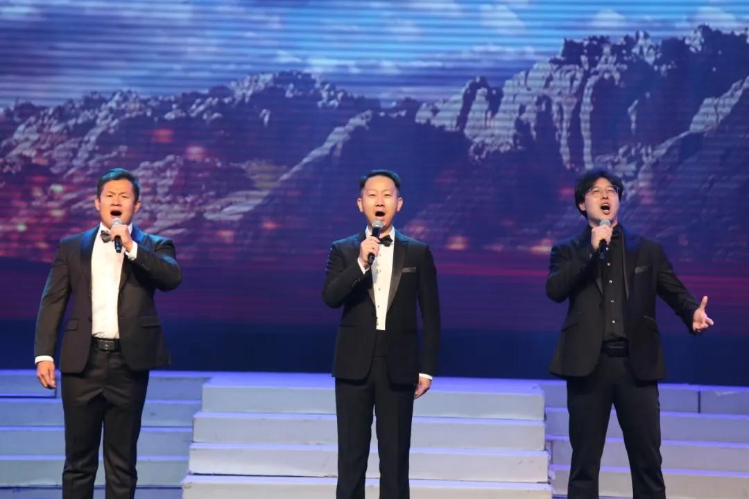 青島市歌舞劇院 青島市歌舞劇院