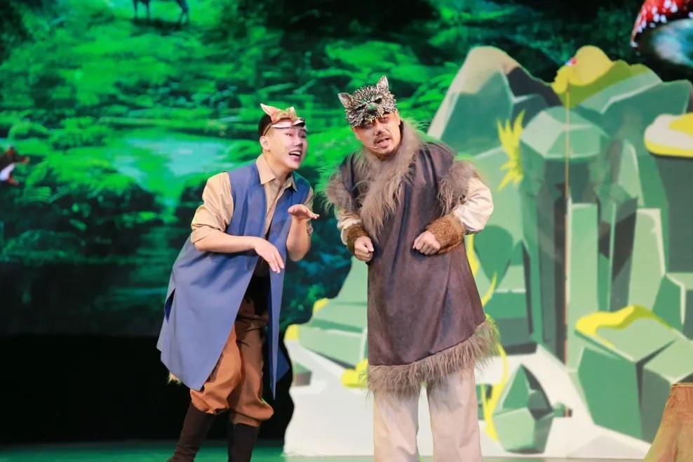 青島市歌舞劇院 青島市歌舞劇院