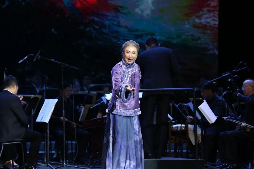 青島市歌舞劇院 青島市歌舞劇院