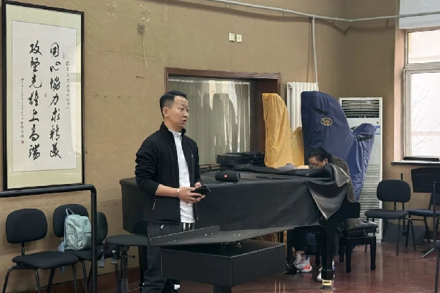 青島市歌舞劇院