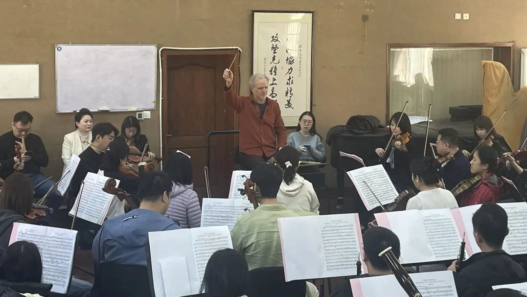 青島市歌舞劇院 青島市歌舞劇院