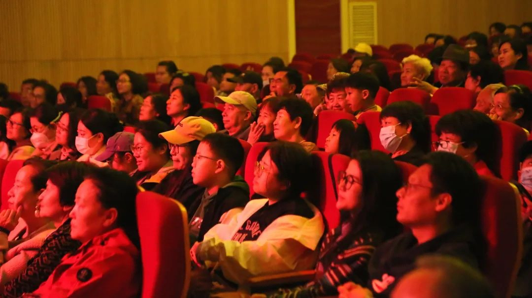 青島市歌舞劇院 青島市歌舞劇院